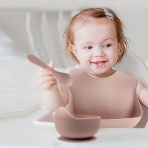 <span class=keywords><strong>Black</strong></span> <span class=keywords><strong>Friday</strong></span>, ensembles de vaisselle pour bébé avec logo personnalisé, sans BPA, vaisselle en silicone de qualité alimentaire avec tasse, bavoir, bol pour enfants - Product Image 5