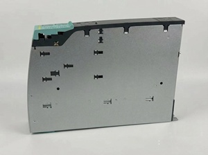 Module moteur unique SINAMICS S120 6SL3120 1TE21 8AA3, type PLC, entrée 240V, sortie 3AC 400V 18A, communication CAN Bus - Product Image 4