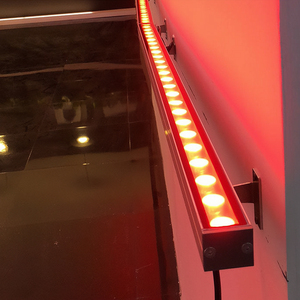 동적 색상 변경 건축 외관 및 랜드마크 조명 프로젝트를 위한 DMX512 프로그래밍 가능한 RGB LED 벽 와셔 조명 - Product Image 4