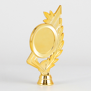 Componentes de trofeos y piezas de trofeos de recuerdo de plástico de anillo de oro genérico para torneo HP28 - Product Image 2