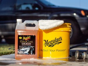 Cera para Autos Meguiar's Gold Class, Spray de Pulido, Lavado de Autos sin Agua, Líquido para Vidrios Super Hidrofóbico, Reparación de Arañazos, Anti-rayaduras - Product Image 3
