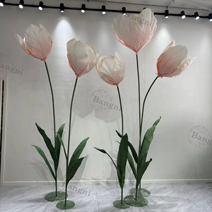 <span class=keywords><strong>Prix</strong></span> usine tulipes géantes papier personnalisable fleurs artificielles décoration <span class=keywords><strong>de</strong></span> mariage fournitures <span class=keywords><strong>de</strong></span> fête <span class=keywords><strong>fond</strong></span> <span class=keywords><strong>de</strong></span> fête d'anniversaire - Product Image 4