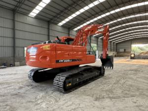 Excavadora sobre orugas Doosan DX225 de segunda mano, peso operativo de 22,5 toneladas usado - Product Image 3