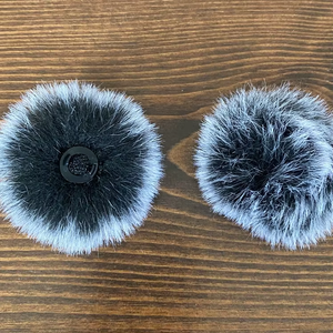 Filtro Pop DJI Micrófono de pecho inalámbrico Lavalier Furry Ball Mic Cover Estilo de solapa Reduce el ruido del viento Gato muerto Manga a prueba de viento - Product Image 4