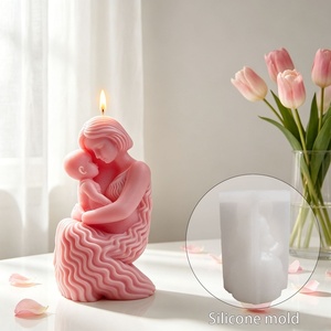 Moule en silicone réutilisable pour bougie parfumée « Maternelle et Bébé enlacés », idéal pour la fabrication artisanale de statues en plâtre et décorations DIY - Product Image 1