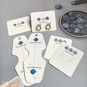 Carte d'emballage de bijoux en papier couché avec logo personnalisé, design tendance et original, pour collier et boucles d'oreilles - Product Image 5