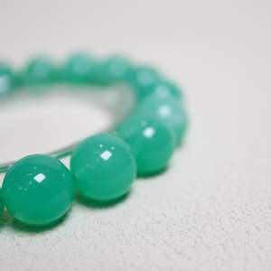 Bracelet en jade australien <span class=keywords><strong>de</strong></span> qualité supérieure, pierre <span class=keywords><strong>de</strong></span> <span class=keywords><strong>l</strong></span>'espoir, cristal <span class=keywords><strong>de</strong></span> chrysoprase naturel, bijoux, guérisseur <span class=keywords><strong>de</strong></span> <span class=keywords><strong>l</strong></span>'<span class=keywords><strong>âme</strong></span>, pierre <span class=keywords><strong>de</strong></span> cœur verte - Product Image 5