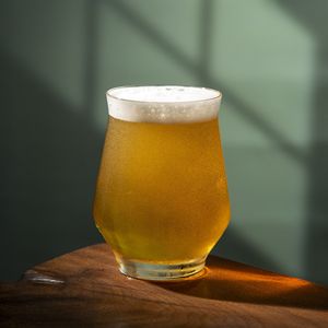 SNW Verre à vin en cristal personnalisé Snifter verres à dégustation de <span class=keywords><strong>whisky</strong></span> Ensemble de <span class=keywords><strong>bons</strong></span> verres à <span class=keywords><strong>whisky</strong></span> fabriqués à la main - Product Image 4