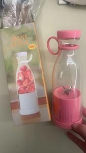 Presse-Agrumes Bouteille <span class=keywords><strong>de</strong></span> Vin Portable USB Rechargeable Pratique pour la Maison, les Voyages en Plein Air, Tasse à Jus Multifonctionnelle en Plastique Intelligente Électronique - Product Image 4