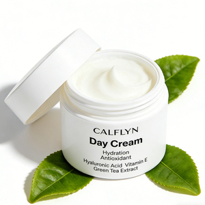 Crème de Jour CALFLYN avec Acide Hyaluronique, Vitamine E, Extrait de Thé Vert, Hydratation, Antioxydant, Soin Hydratant Visage, Nourrissant - Product Image 1