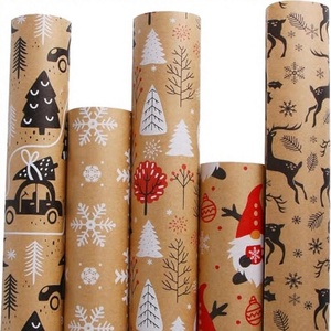 Rouleau de papier kraft de Noël personnalisé avec des arbres, des flocons de neige, des rennes, des gnomes, des voitures, 100 g/m², papier d'emballage cadeau recyclable - Product Image 3