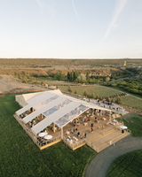 Grandes tentes 15x30m pour événements Tente de mariage en plein air blanche pour 500 places