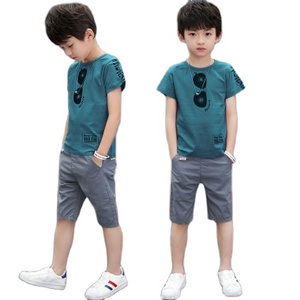 ชุดเสื้อยืดและกางเกงขาสั้นเด็กผู้ชาย 2 ชิ้น ผ้าฝ้ายออร์แกนิค ลายตลกๆ สไตล์ใหม่ สำหรับฤดูร้อน จากประเทศจีน - Product Image 1