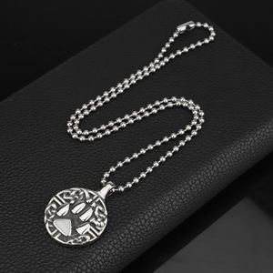 ケルトの盾結びの狼の爪の護符ネックレス（魔法の三角形付き） - Product Image 3