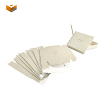Boîtes pliées d'emballage en papier de carton rigide blanc de haute qualité avec impression de logo sur le dessus pour les petites entreprises