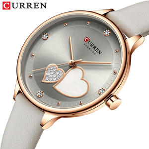 Montre pour femme CURREN 9077 en or rose, boîtier en alliage en forme de cœur personnalisé, bracelet en cuir, verre, acier inoxydable, étanche - Product Image 1
