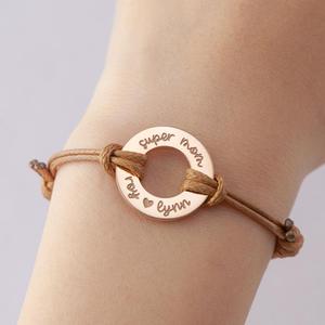 <span class=keywords><strong>Argento</strong></span> oro rosa cerchio <span class=keywords><strong>in</strong></span> oro <span class=keywords><strong>con</strong></span> corda <span class=keywords><strong>bracciale</strong></span> <span class=keywords><strong>con</strong></span> nodo fatto a mano per uomo donna <span class=keywords><strong>bracciale</strong></span> <span class=keywords><strong>con</strong></span> ciondolo <span class=keywords><strong>con</strong></span> testo inciso <span class=keywords><strong>in</strong></span> acciaio inossidabile - Product Image 5