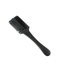 Commercio all'ingrosso ionico doppio lato in plastica <span class=keywords><strong>pettine</strong></span> per <span class=keywords><strong>capelli</strong></span> moda per la casa coltello per diradare i <span class=keywords><strong>capelli</strong></span> strumento di fornitura dei prezzi di fabbrica - Product Image 1