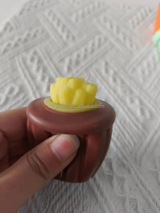 Juguete Cápsula Sorpresa Creativo al por Mayor para Comida Rápida: Papas Fritas, Hamburguesa, Palomitas, Perrito Caliente, en Vaso de 55, 60, 65mm - Product Image 3