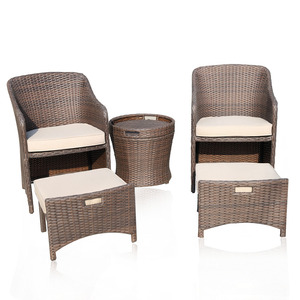 5 pièces en résine en osier <span class=keywords><strong>petit</strong></span> espace mobilier d'extérieur PE rotin patio ensemble bistro avec fauteuil table d'appoint tabouret pour <span class=keywords><strong>balcon</strong></span> - Product Image 1