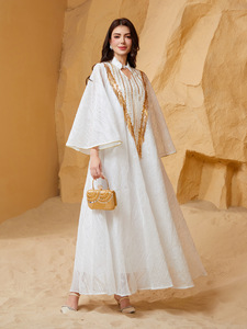 Vestido de noche largo para mujer, tipo túnica de malla, decorado con bordados y lentejuelas - Product Image 4