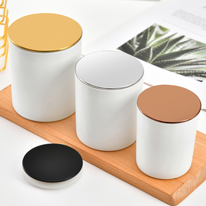 Barattoli e Tazze Portacandela in <span class=keywords><strong>Vetro</strong></span> Colorato Nero Opaco e Bianco Satinato da 7oz e 10oz con Coperchi Ermetici in Bambù per la Creazione di Candele all'Ingrosso - Product Image 6