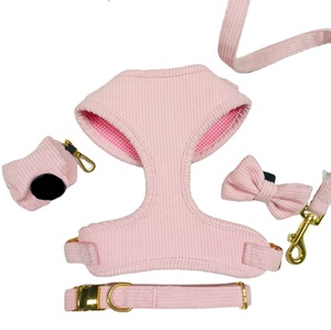 Meilleure vente de produits de luxe ensemble de <span class=keywords><strong>harnais</strong></span> pour <span class=keywords><strong>chien</strong></span> en velours côtelé matériau doux spécial <span class=keywords><strong>harnais</strong></span> pour chiot et sac à merde collier pour <span class=keywords><strong>chien</strong></span> laisse de luxe - Product Image 1