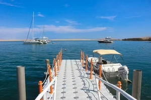 Dock galleggiante per Jet Ski modulare in HDPE per la pesca a piedi uso del molo del porto turistico - Product Image 4