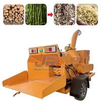 Broyeur de bois 6130 avec moteur diesel de 32 ch, capacité de 4000 kg-2T/h, lames en acier allié 3/6