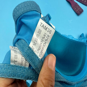 0.59 dollari modello CG133 taglia 38-44 coppe B Sexy <span class=keywords><strong>con</strong></span> <span class=keywords><strong>ferretto</strong></span> in schiuma blu <span class=keywords><strong>reggiseno</strong></span> Sexy <span class=keywords><strong>reggiseno</strong></span> in pizzo da donna <span class=keywords><strong>con</strong></span> stampe diverse - Product Image 6