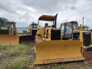 Obral Traktor Perayap Kucing Bulldozer D4h, Mesin Kucing <span class=keywords><strong>Mini</strong></span> <span class=keywords><strong>Dozer</strong></span> D4K D4M