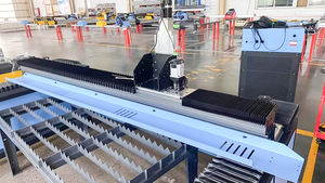 Bán Máy cắt <span class=keywords><strong>laser</strong></span> CNC để bán thép trang trí 1000W reci Max raycus CNC <span class=keywords><strong>Laser</strong></span> <span class=keywords><strong>Cutter</strong></span> cho 1mm 2mm <span class=keywords><strong>3mm</strong></span> 10mm kim loại - Product Image 5