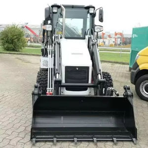 Chargeuse compacte Hidromek 62SS robuste, capacité de charge nominale de 2 tonnes, moteur Perkins, pompe et boîte de vitesses avec hydraulique Eaton - Product Image 5