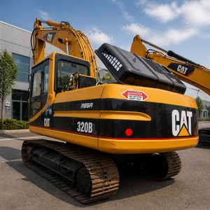 Excavatrice sur chenilles Caterpillar 320BL d'occasion, 20 tonnes, d'origine japonaise, bon état - Product Image 3