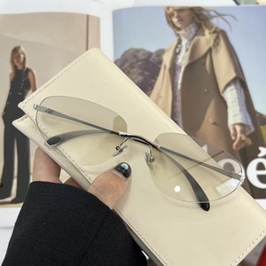 Gafas de Sol Ovaladas Sin Montura de Alta Calidad, Gafas de Moda de Lujo con Marco Pequeño para Viajes al Aire Libre, Gafas para Hombre y Mujer - Product Image 6