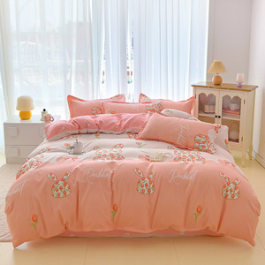 Phong Cách Hiện Đại Bốn Mảnh Bộ Đồ Giường Thiết Lập Với Mô Hình Phim Hoạt Hình Nhà Máy Giá Ba Mảnh Tấm Ga Giường Tùy Chọn Có Sẵn - Product Image 6