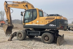 حفارة هيونداي مستعملة أصلية طراز 210-9 للبيع، حفارة هيدروليكية ذات عجلات مستعملة - Product Image 5