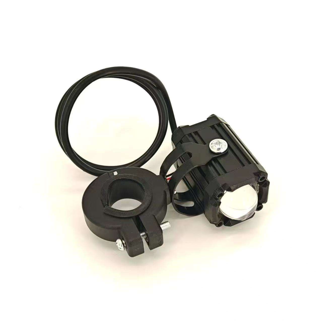 4 couleurs rouge + flash