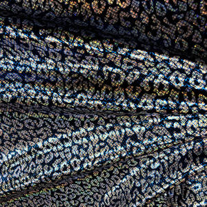 Filet tricoté extensible dans les 4 sens respirant en spandex imprimé léopard motifs métalliques pour vêtements de sport tissu polyester brillant pour un usage actif - Product Image 6