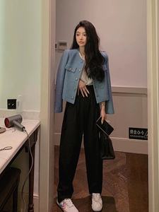 Promotion Vente en Gros Manteaux Courts pour Femme Nouveaux, Polyvalents, Décontractés, Haut de Gamme, Élégants et Tendance - Product Image 4