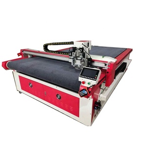 Alimentation automatique Numérique Automatique Machine De Découpe À Couteau pour couper tapis - Product Image 1