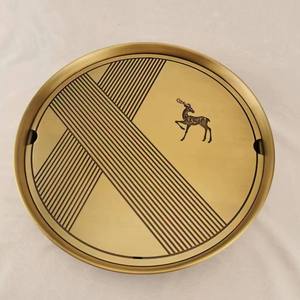 Escultura de Pared de Metal Personalizada, Arte en Relieve de Cobre con Efecto de Juego de Sombras para Decoración de Interiores Personalizada - Product Image 1