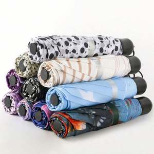 Paraguas Plegable de Tres Pliegues, Económico, de Fabricante Chino, al por Mayor, Promocional, con Impresión de Logotipo Personalizado - Product Image 5