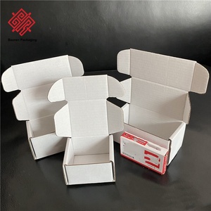 Baoren High-End Reusable Airplane-Shaped Corrugated <b>Paper</b> <b>Boxes</b> for Candles 12-14 Inch Sizes Customizable Four-Color UV Printing - Product Image 5