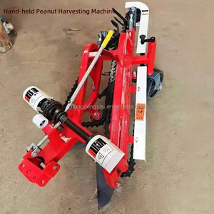 Venta al por mayor de maquinaria agrícola: Mini cosechadora de ajo y cacahuete de 8-15HP con tractor de arrastre y suspensión, fabricada en China - Product Image 3