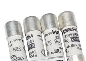 ฟิวส์คลาส GR 10X38MM แบบออกฤทธิ์เร็ว FR10GR69V5 a V12.5 a V16 a V20 a V25 a V30 a V32 การป้องกันแบบเซมิคอนดักเตอร์ - Product Image 3