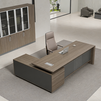 Scrivania moderna e semplice per manager, per ufficio aziendale o uso domestico, mobile in legno con pannelli, scrivania moderna.