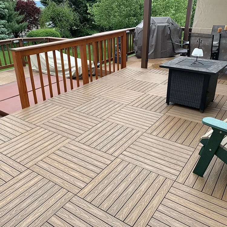 Composiet Diy Hout Tegels/Wpc Dek Tegels, Vloeren Diy Tegels, met Milieuvriendelijke En Anti-Slip Wpc Diy Decking Tegels 300*300