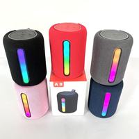 X619 Haut-parleur portable de haute qualité avec subwoofer sans fil mini LED RVB pour utilisation en extérieur, fabriqué en Chine