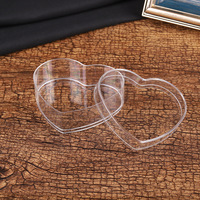 Vente en gros Boîte cadeau de bonbons en forme de cœur en plastique pour mariage Boîte à bonbons en forme de cœur transparente pour le stockage de cadeaux